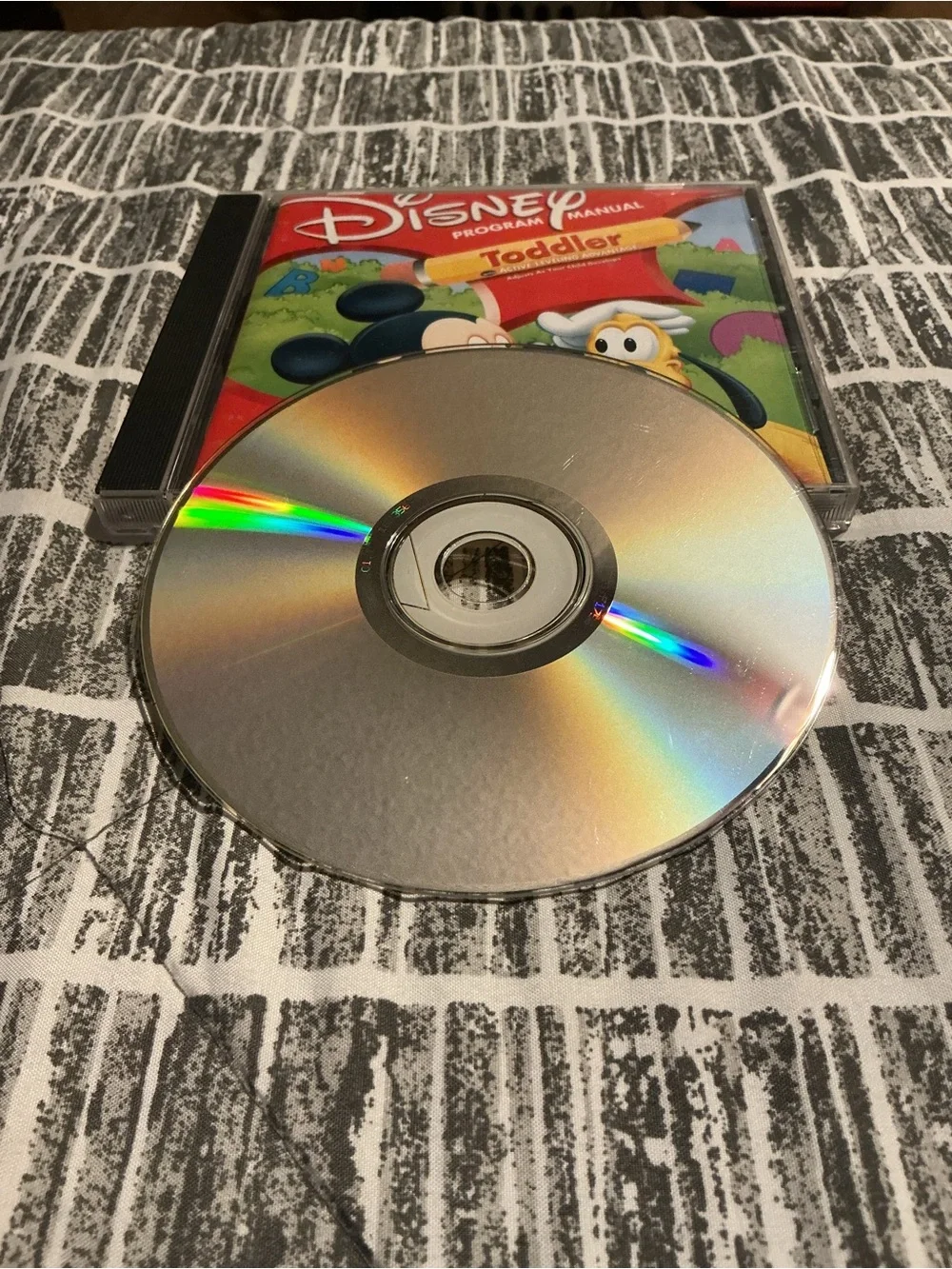 Disney Toddler Learning CD - Red, Blue, Yellow Artwork